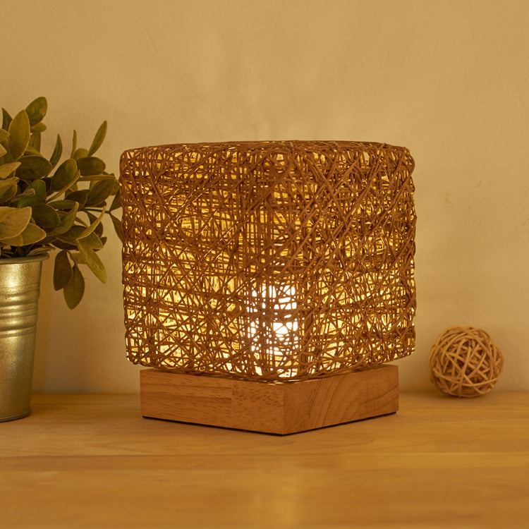 Handwoven Rattan LED Table Lamp – USB Powered | Dimmable | Bamboo Wicker