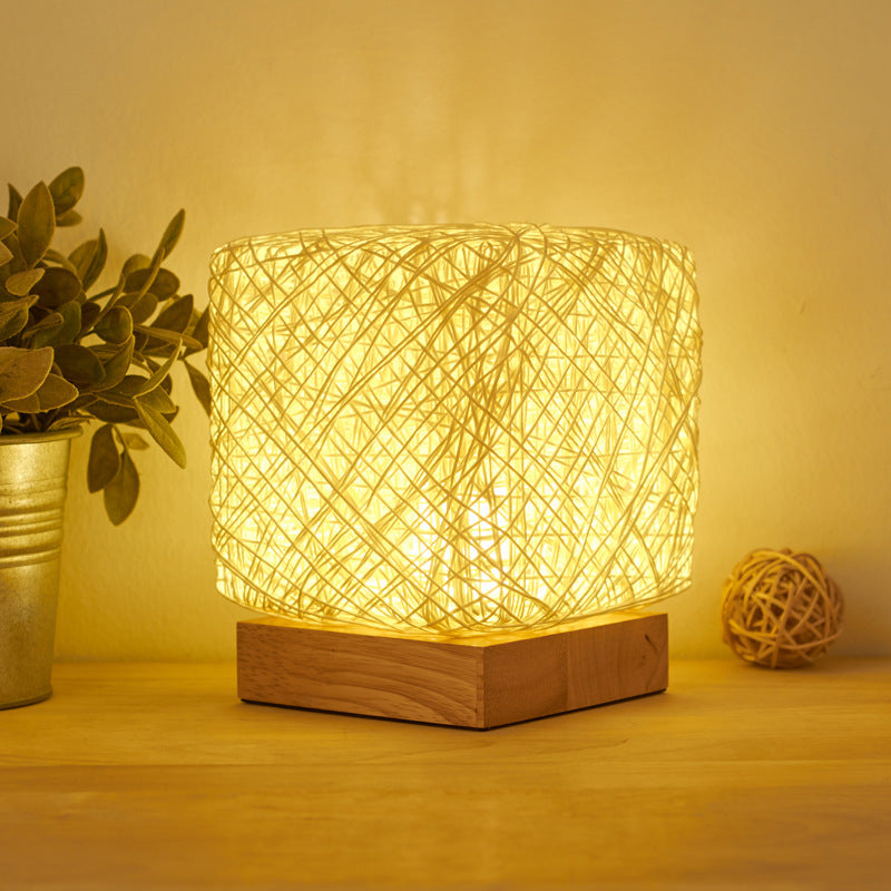 Handwoven Rattan LED Table Lamp – USB Powered | Dimmable | Bamboo Wicker