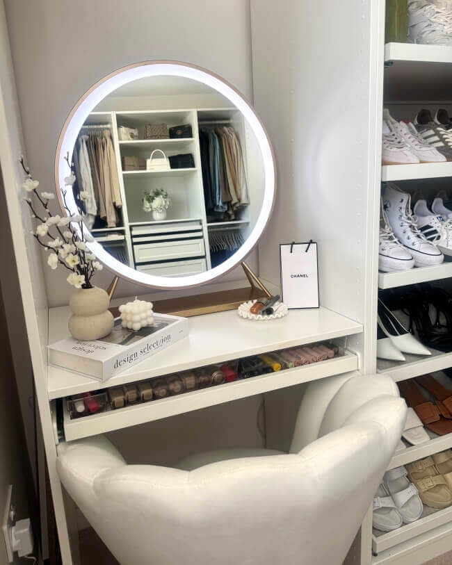 Anne Round Hollywood Mirror with LED Lights – Gold | 60cm Diameter